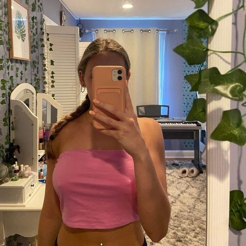 Unbranded Women's Pink Crop-top